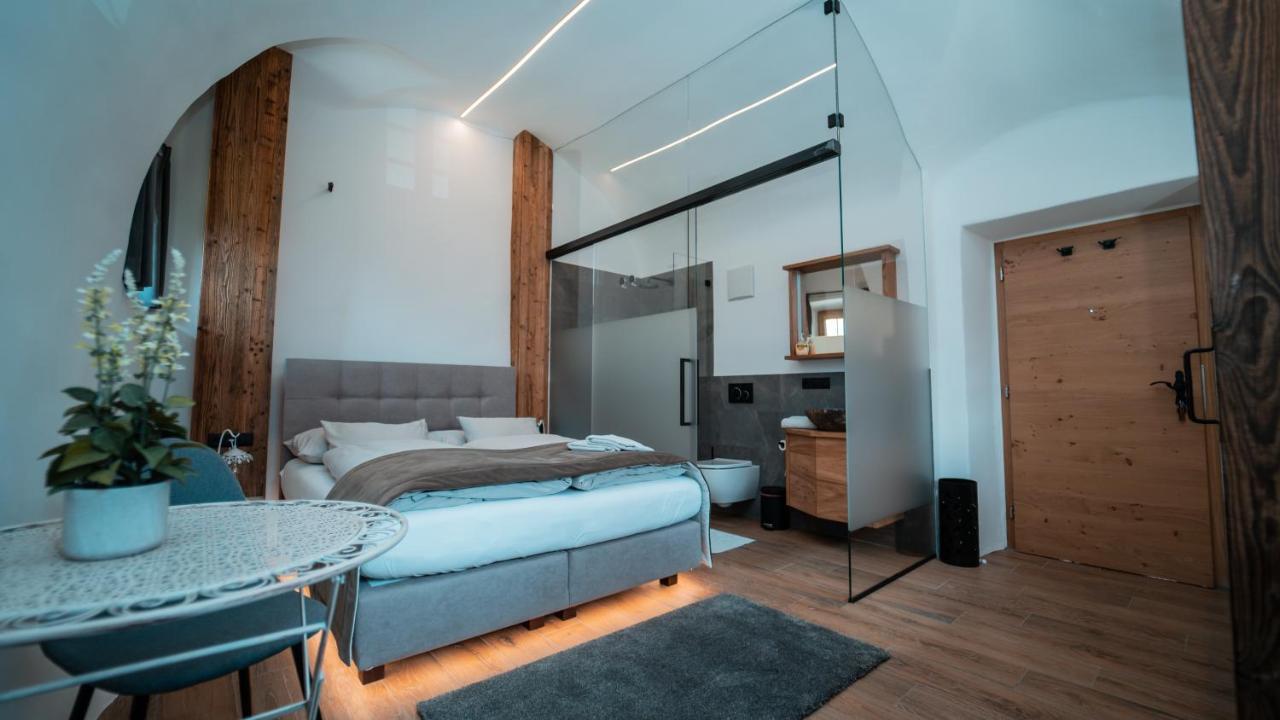 Apartments, Guest House & Historic Chalet Neuhaus San Sigismondo Exterior foto