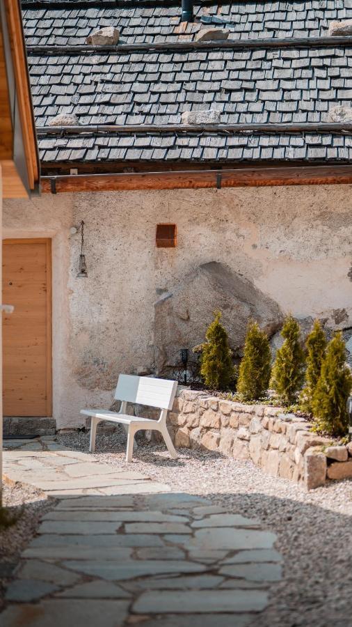Apartments, Guest House & Historic Chalet Neuhaus San Sigismondo Exterior foto